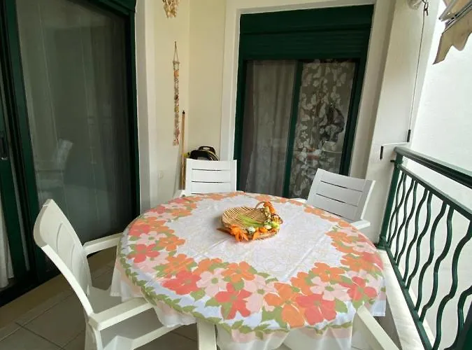 Apartment Nea Skioni Apartment *
